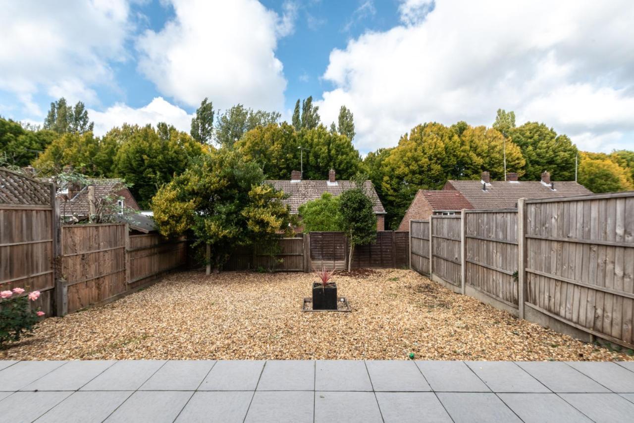3 Bedrooms House Ideal For Long Stays! Southampton Exterior foto